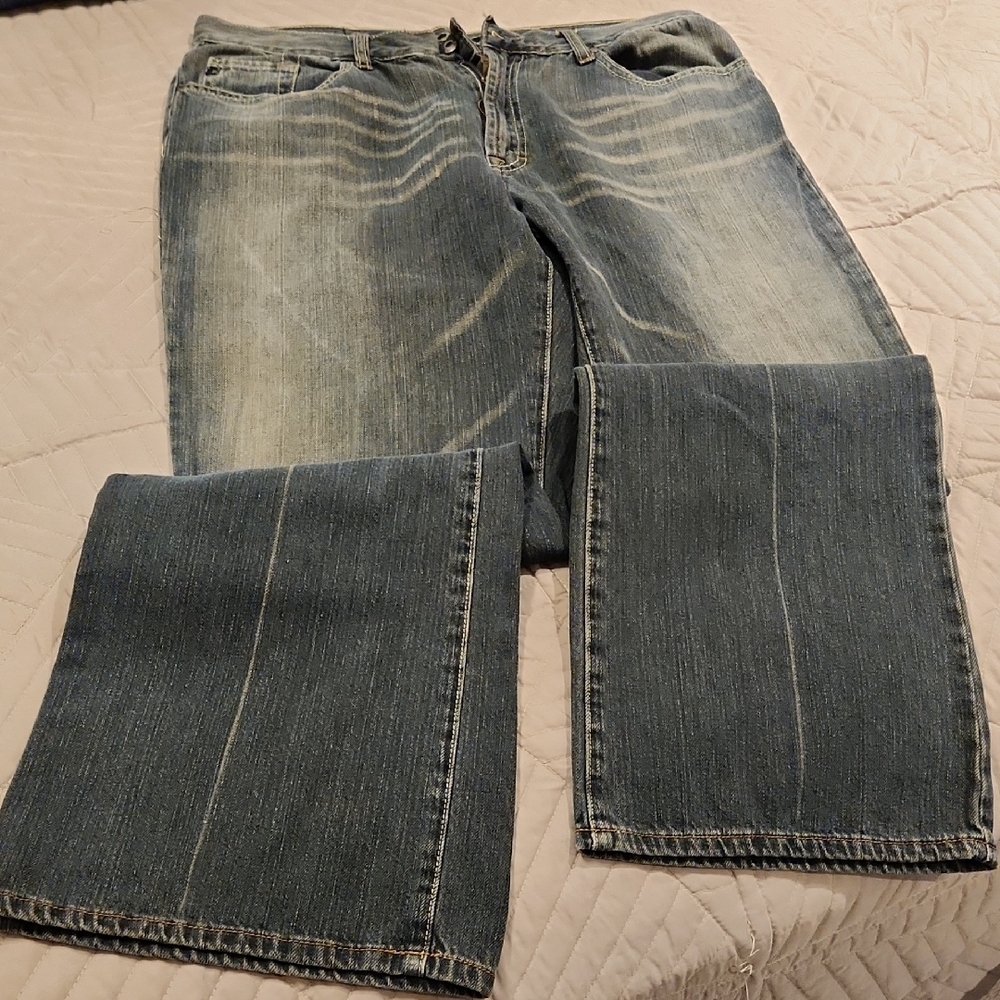 UB Men's Size 36 Denim Jeans